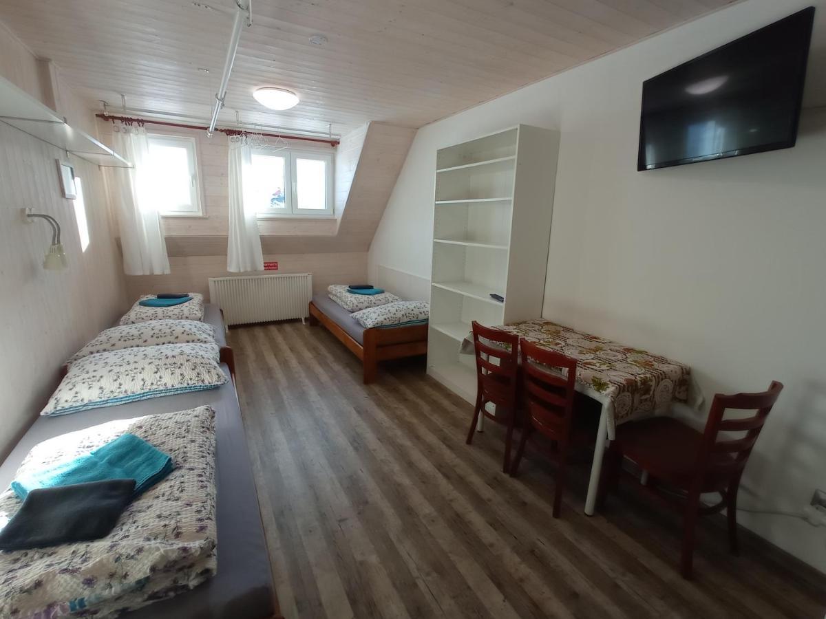 SKI Apartmány Nymburska chata Pec pod Snezkou Esterno foto